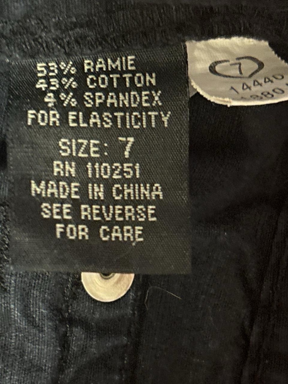 VTG Y2K Black Angels Cargo Bermuda Shorts with Drawstring - Picture 4 of 4
